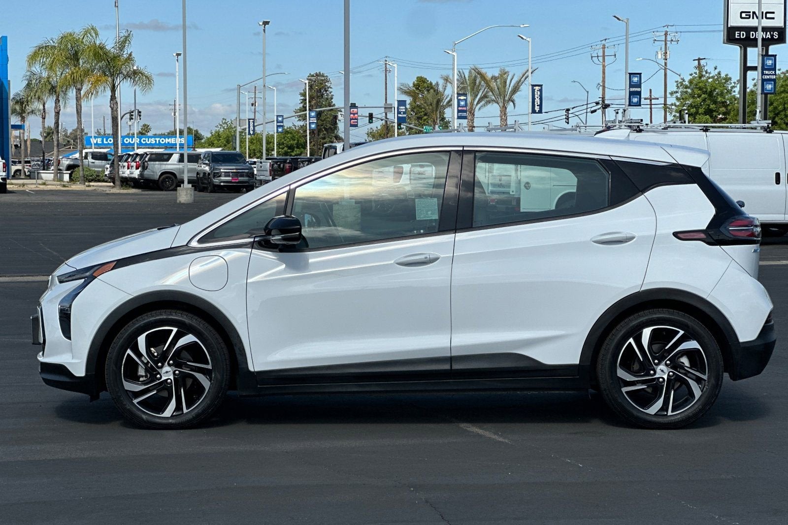 2022 Chevrolet Bolt EV 2LT
