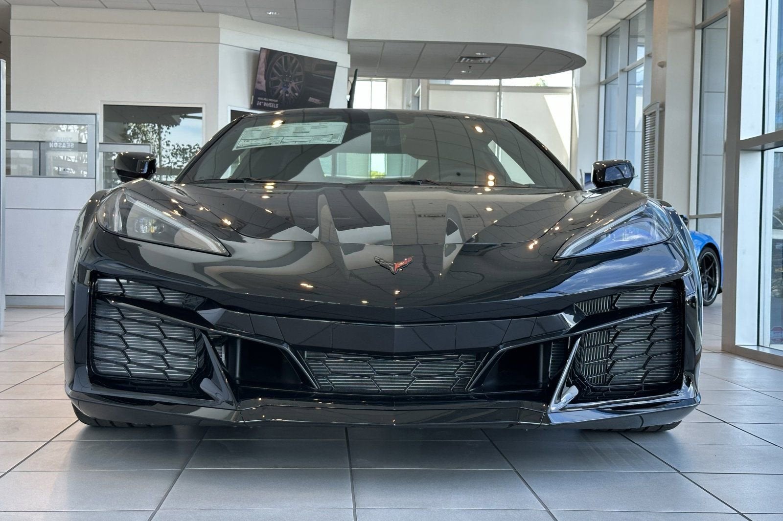 2025 Chevrolet Corvette E-Ray 1LZ