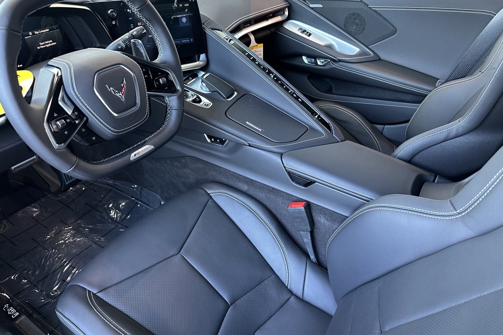 2025 Chevrolet Corvette E-Ray 1LZ