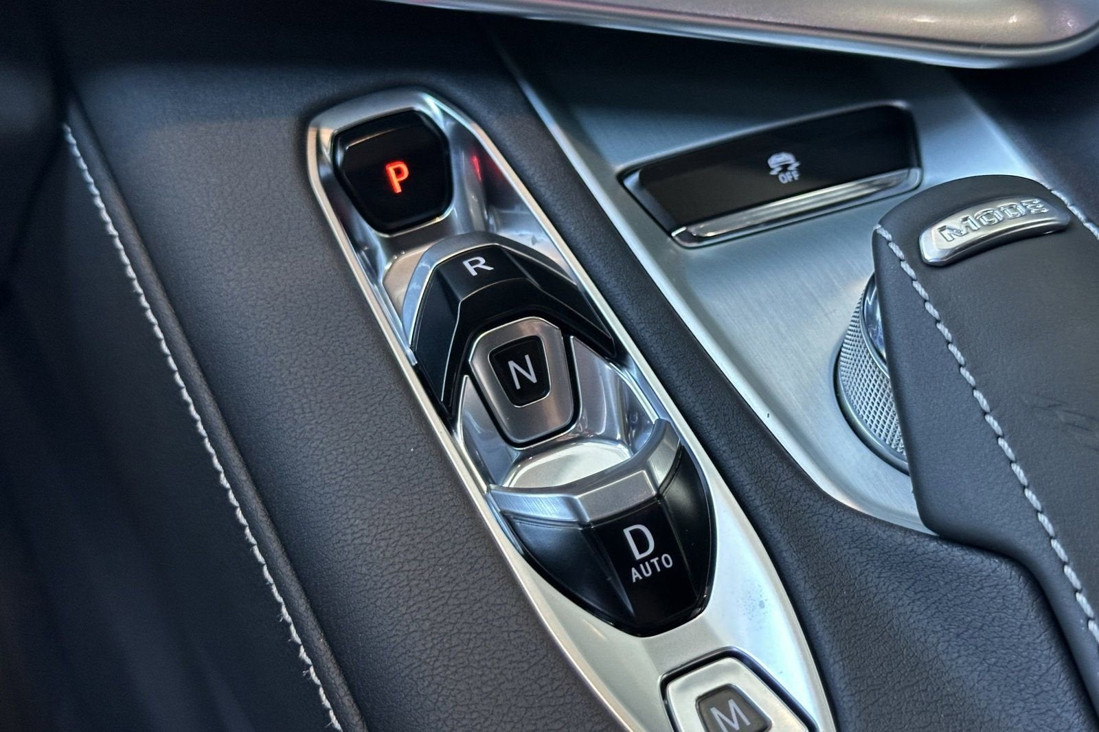 2025 Chevrolet Corvette E-Ray 1LZ