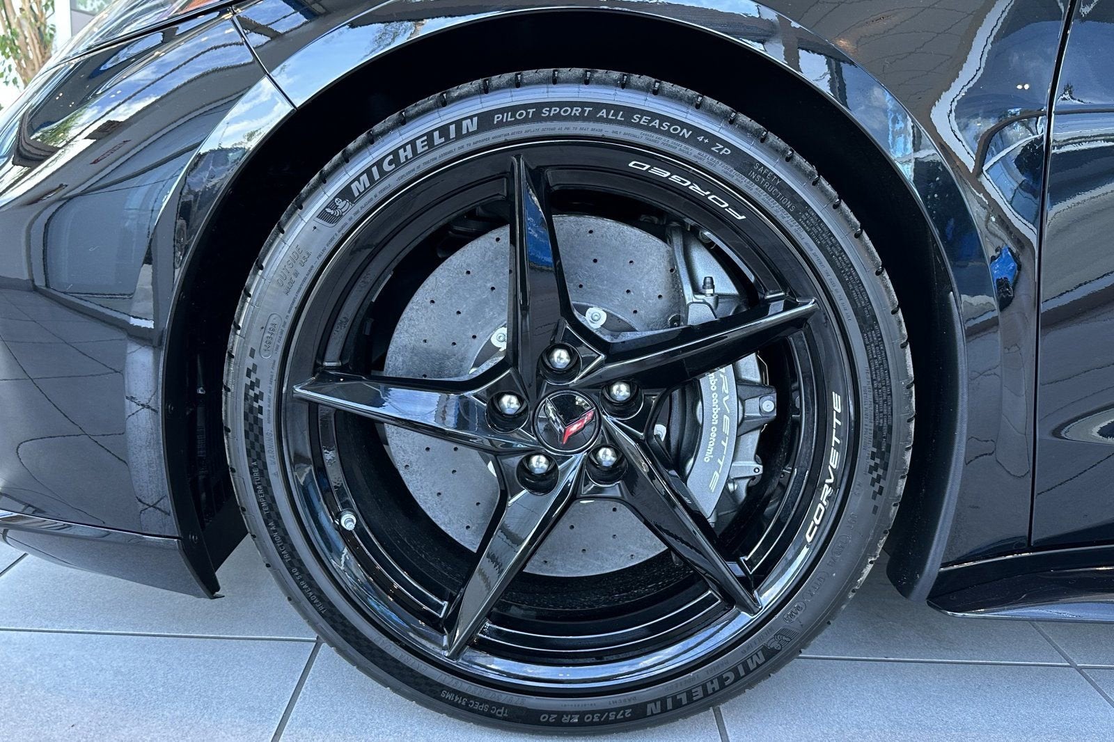 2025 Chevrolet Corvette E-Ray 1LZ