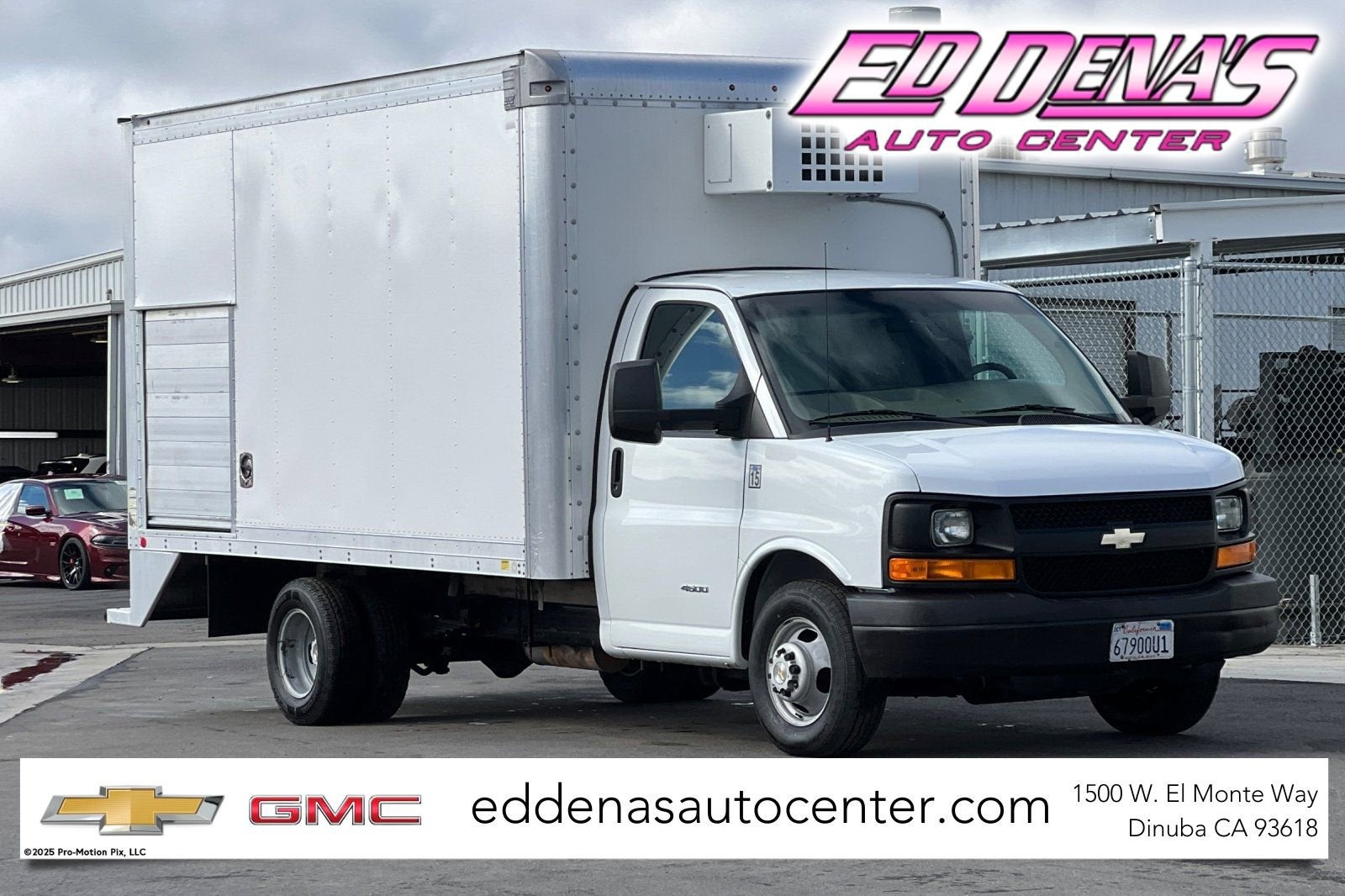 2015 Chevrolet Express Cutaway 4500 G4500