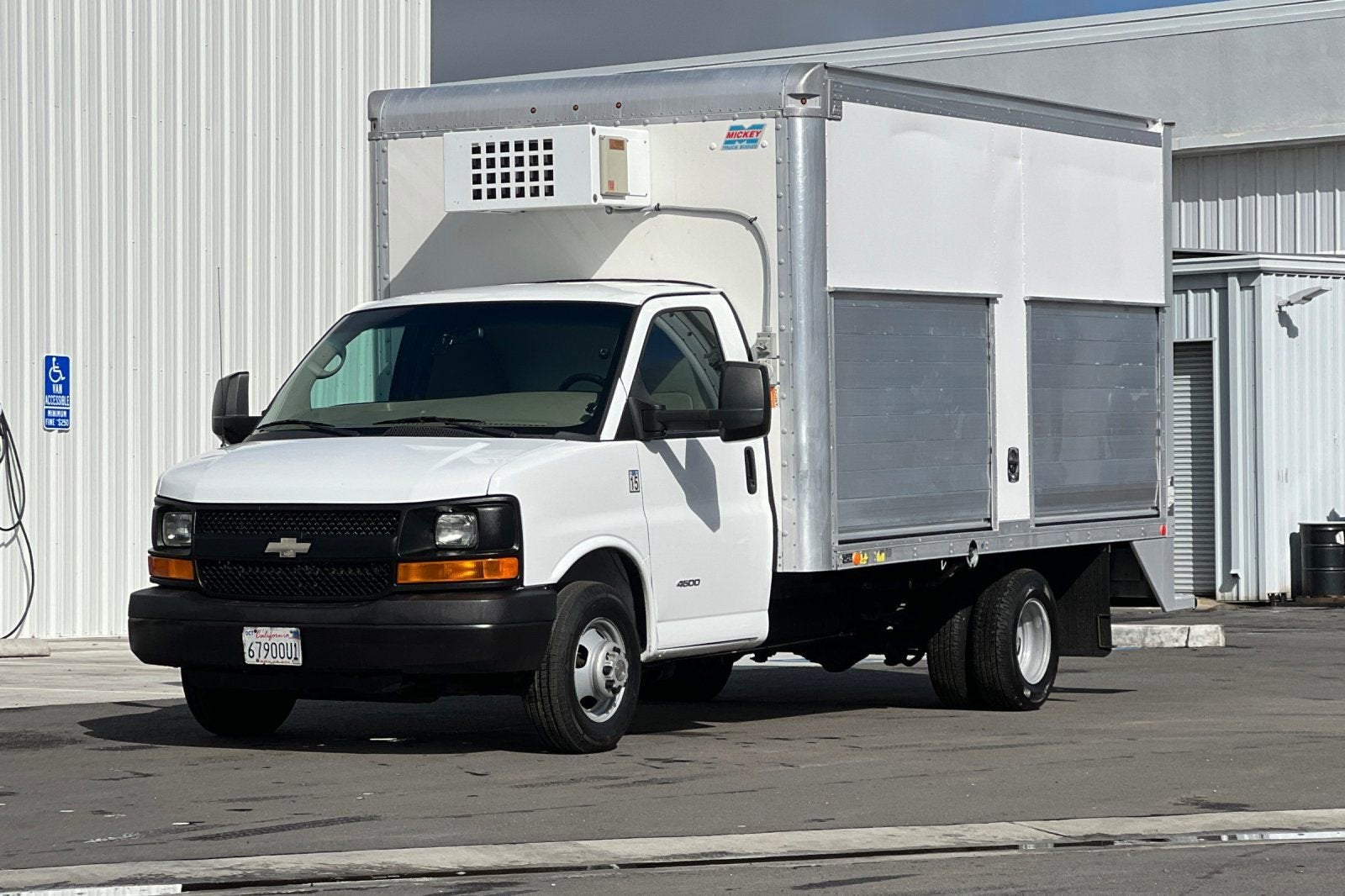 2015 Chevrolet Express Cutaway 4500 G4500