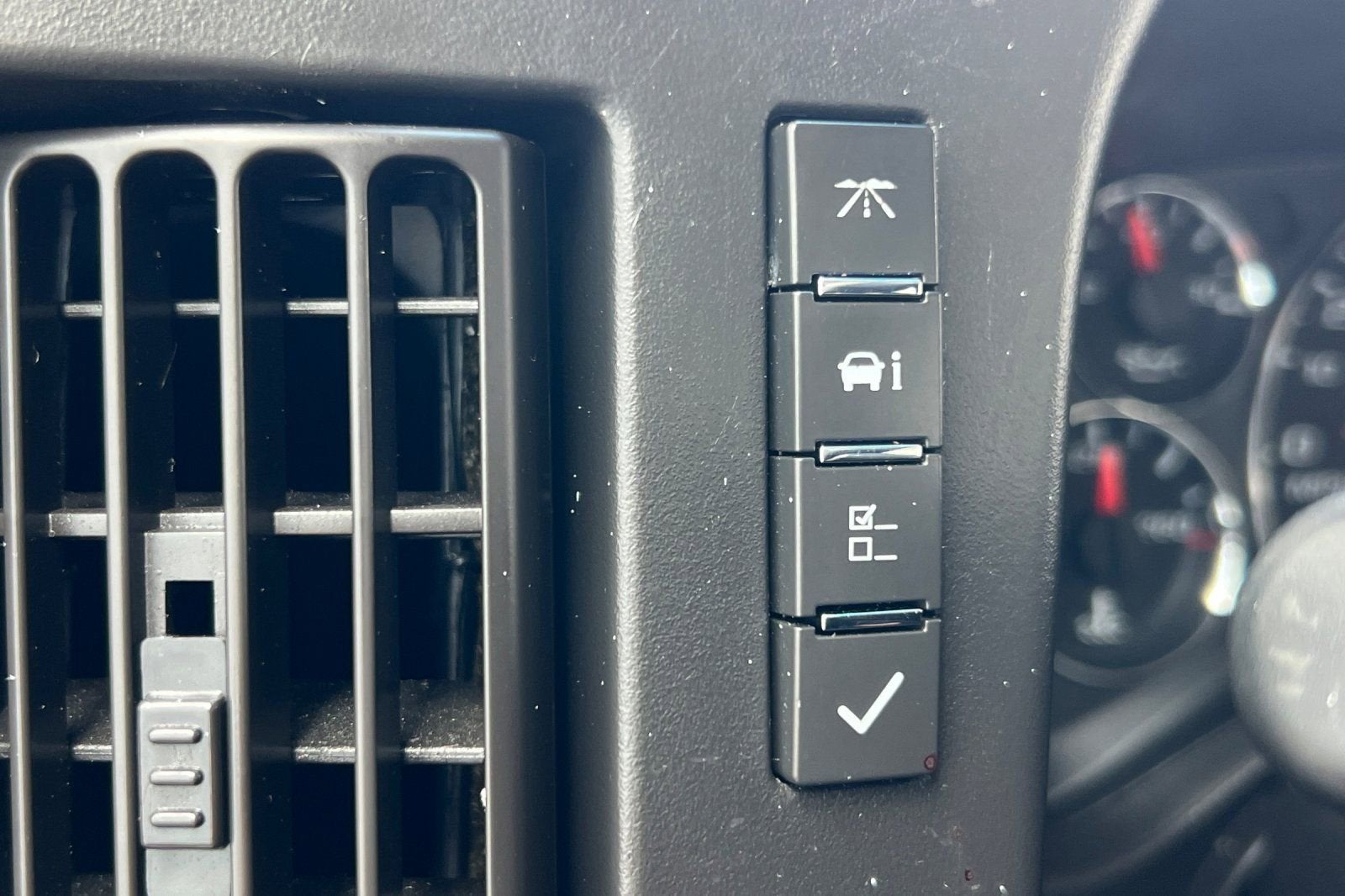 2015 Chevrolet Express Cutaway 4500 G4500