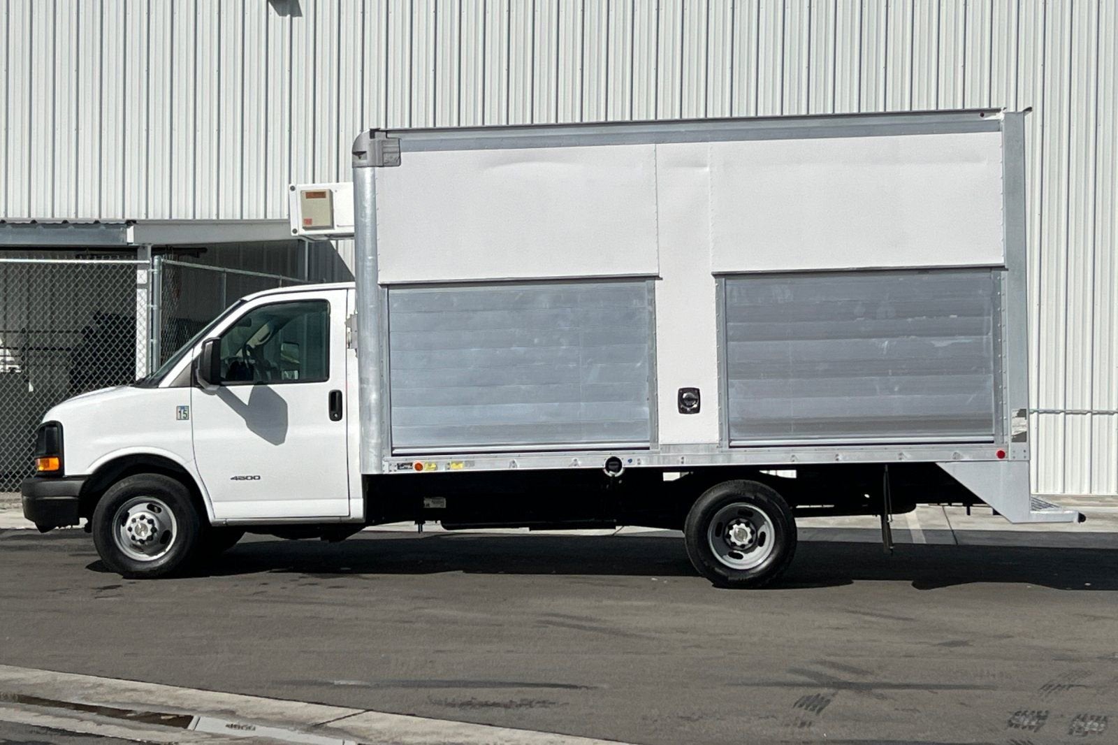 2015 Chevrolet Express Cutaway 4500 G4500