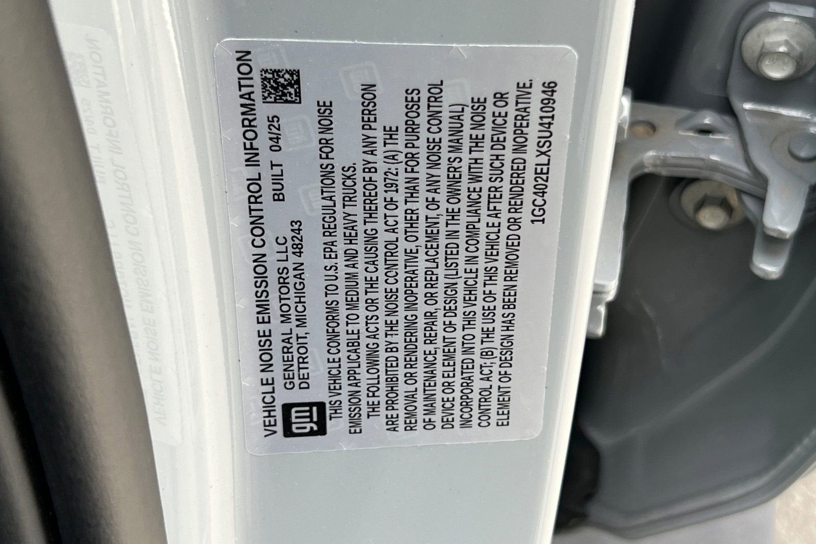 2025 Chevrolet Silverado EV RST - Max Range