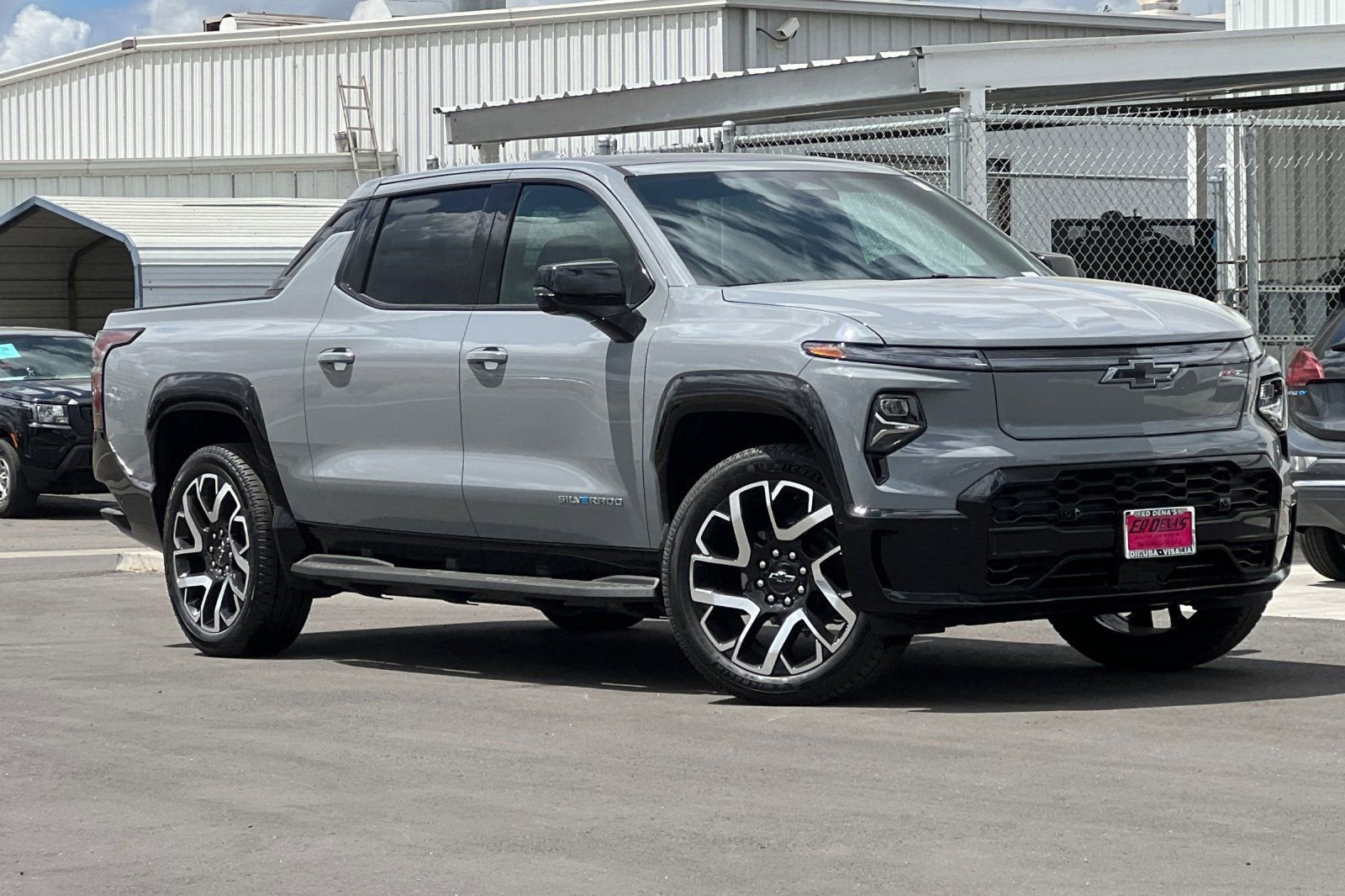 2025 Chevrolet Silverado EV RST - Max Range