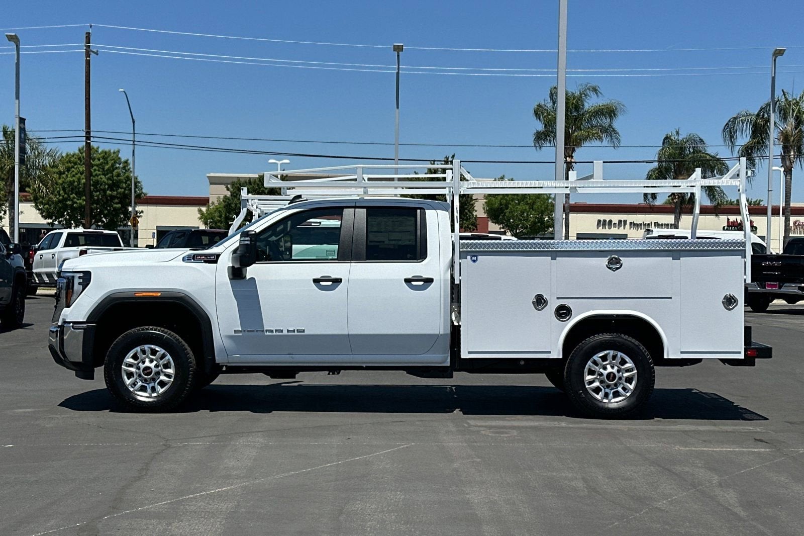 2026 GMC Sierra 2500 HD Pro