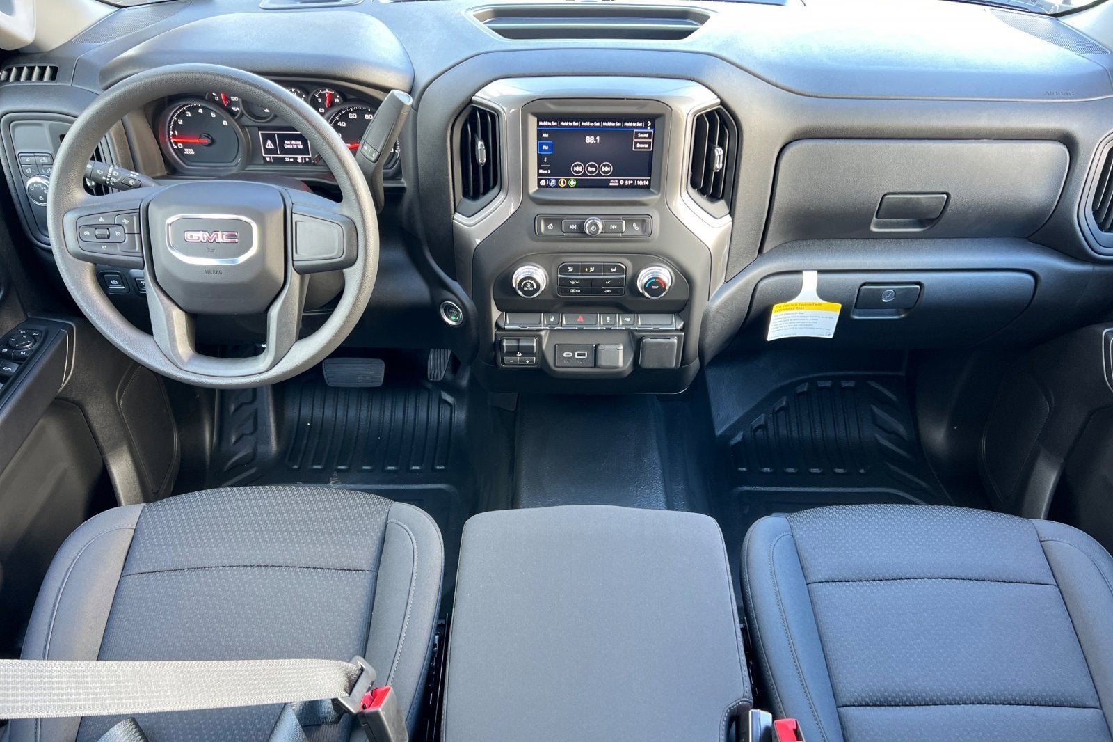 2025 GMC Sierra 2500 HD Pro