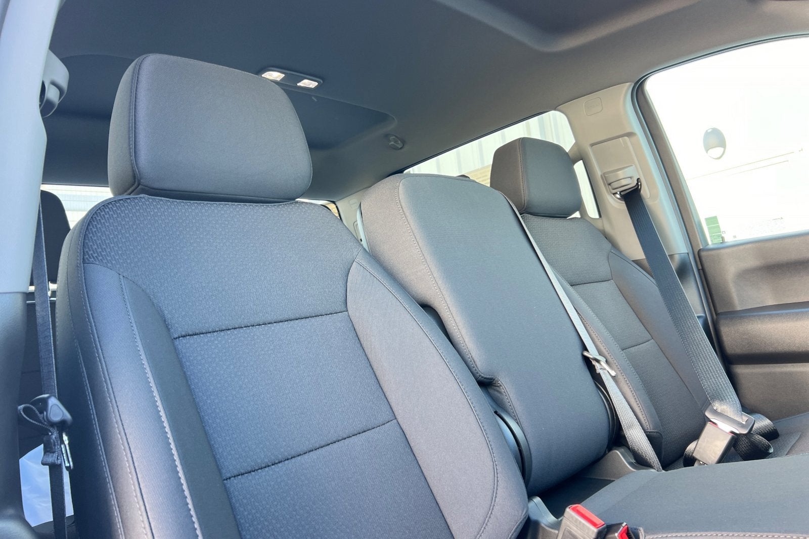 2025 GMC Sierra 2500 HD Pro