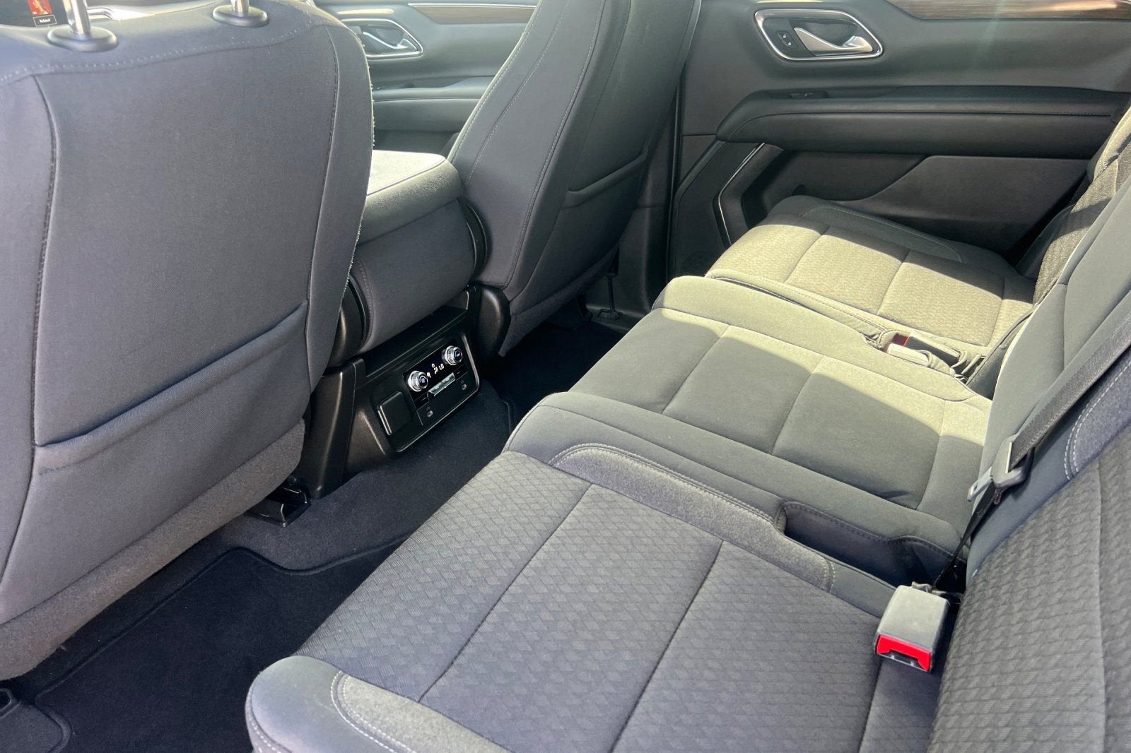 2022 GMC Yukon SLE