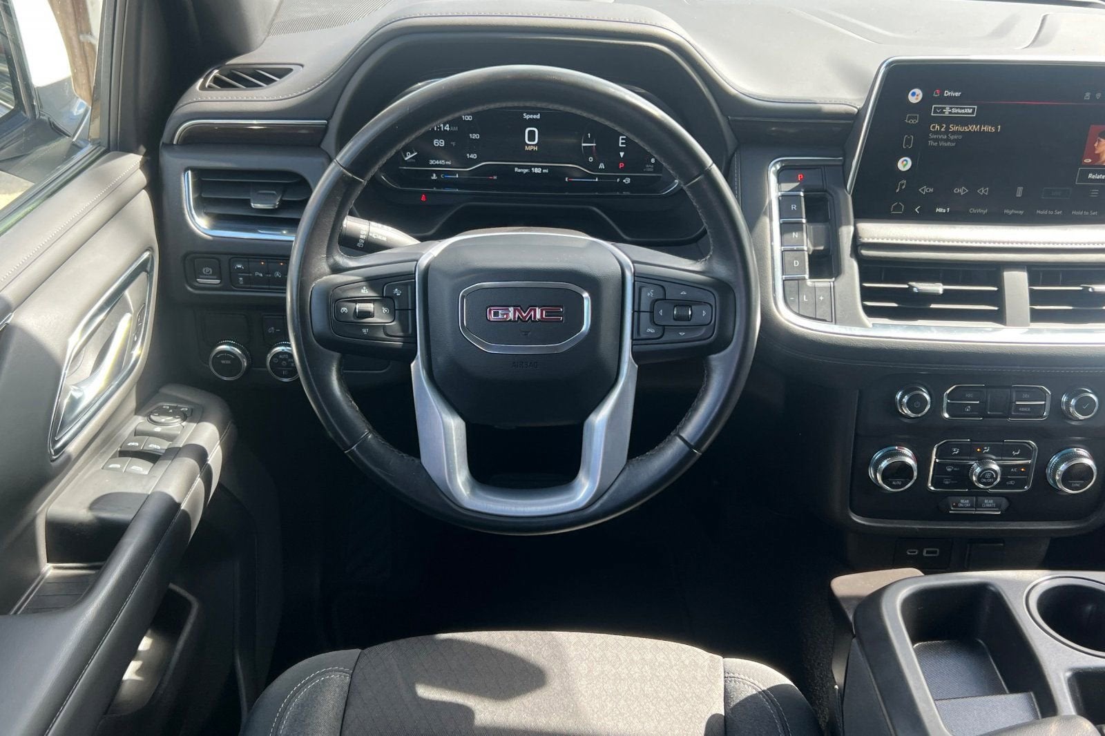 2022 GMC Yukon SLE