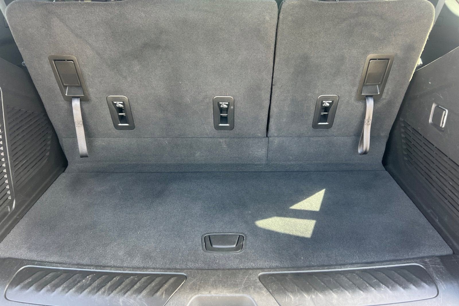 2022 GMC Yukon SLE