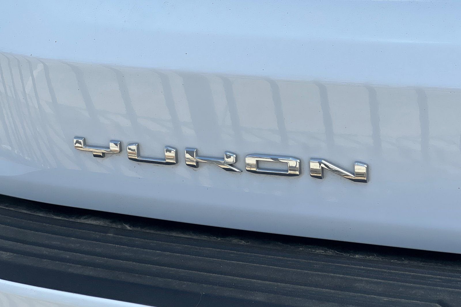 2022 GMC Yukon SLE