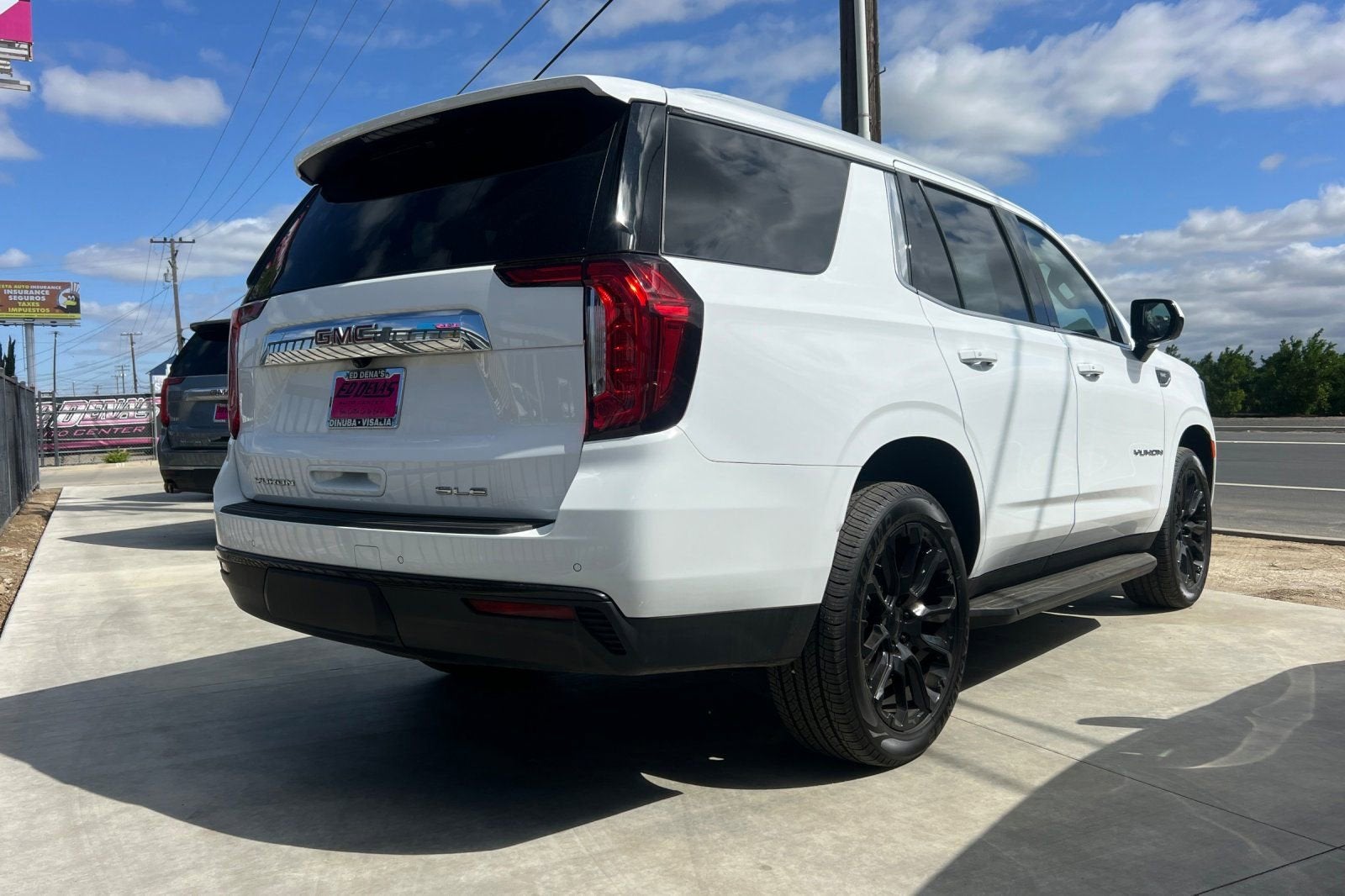 2022 GMC Yukon SLE