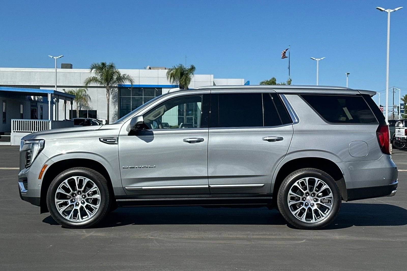 2025 GMC Yukon Denali