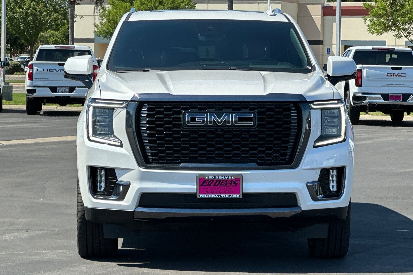 2023 GMC Yukon XL Denali Ultimate