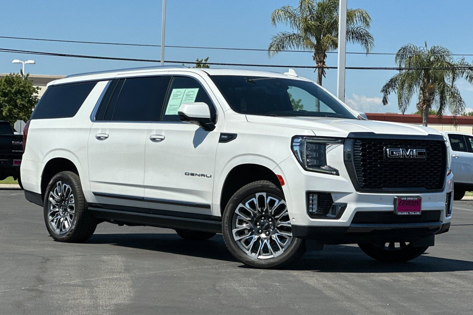 2023 GMC Yukon XL Denali Ultimate