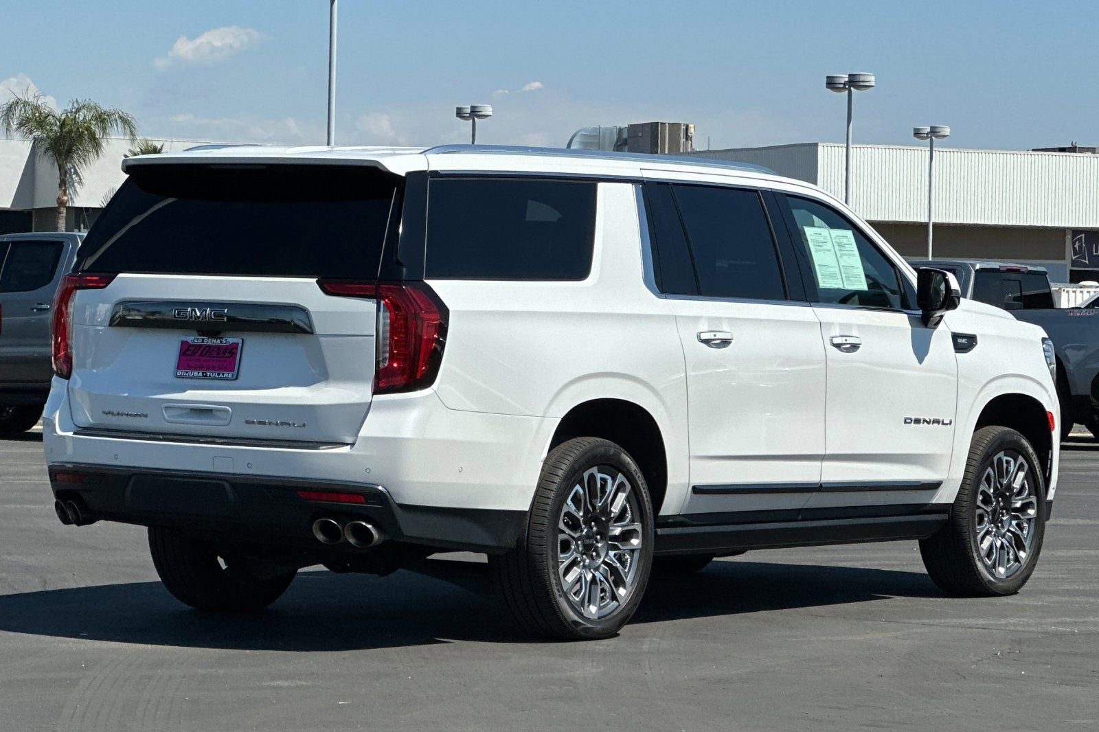 2023 GMC Yukon XL Denali Ultimate