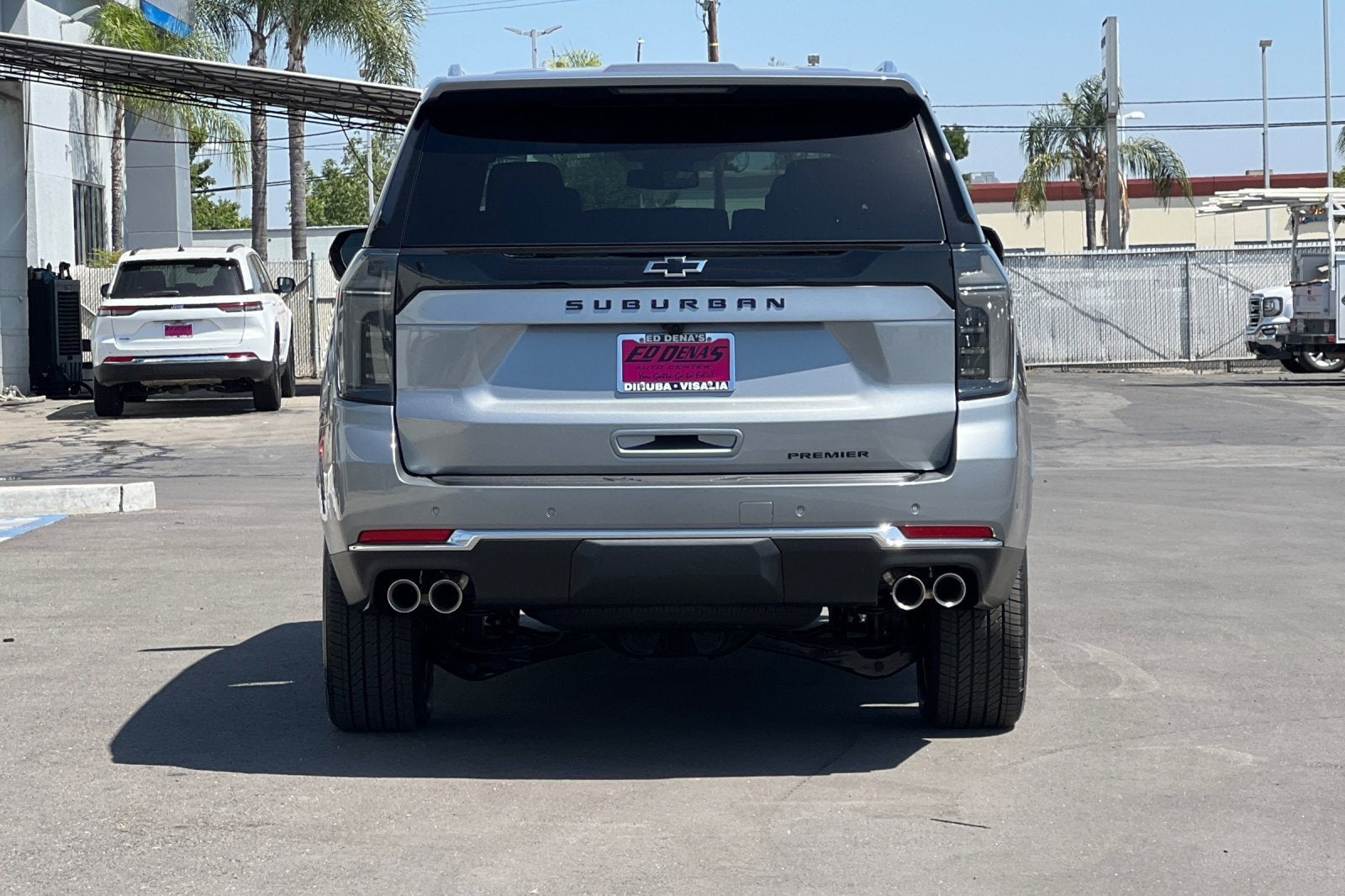2025 Chevrolet Suburban Premier