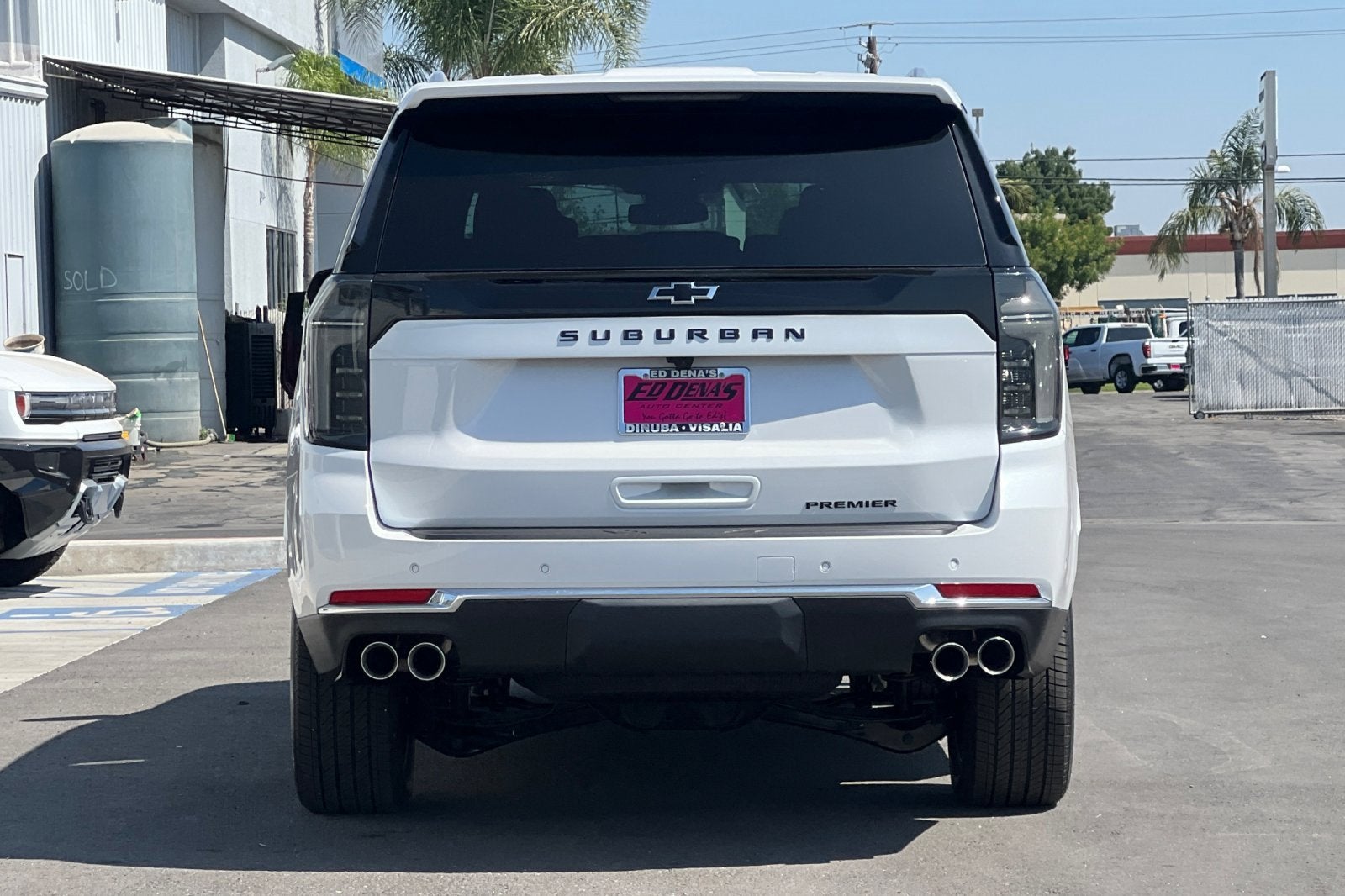 2025 Chevrolet Suburban Premier