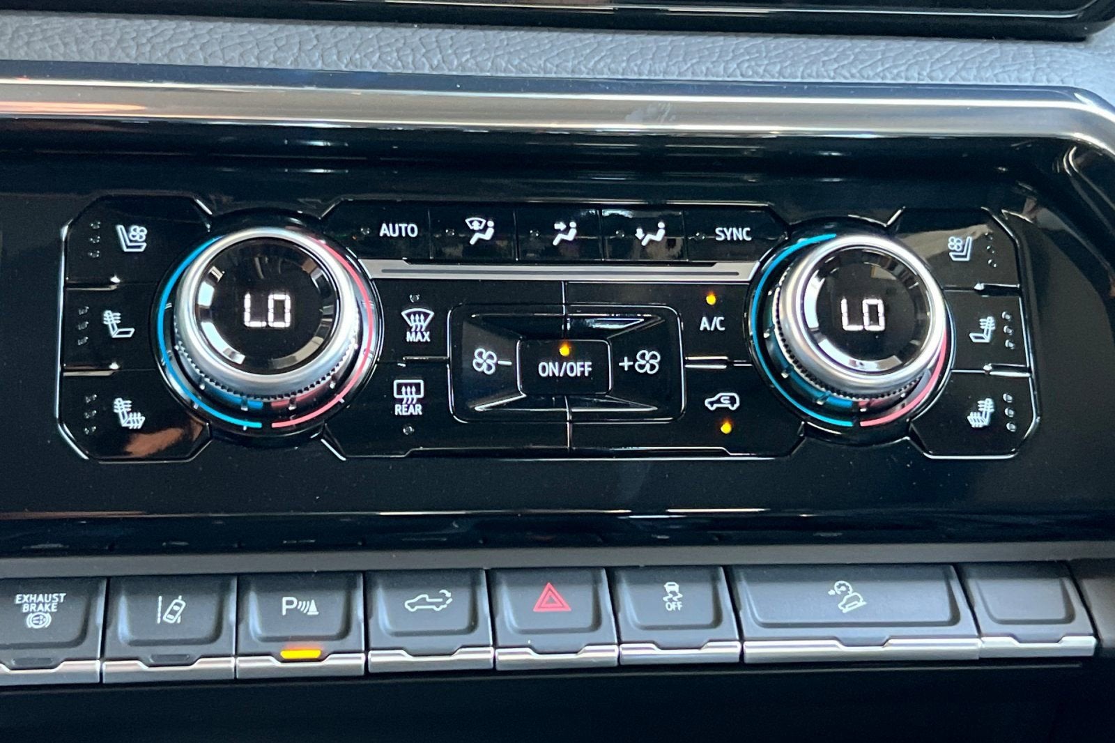 2025 GMC Sierra 3500 HD Denali