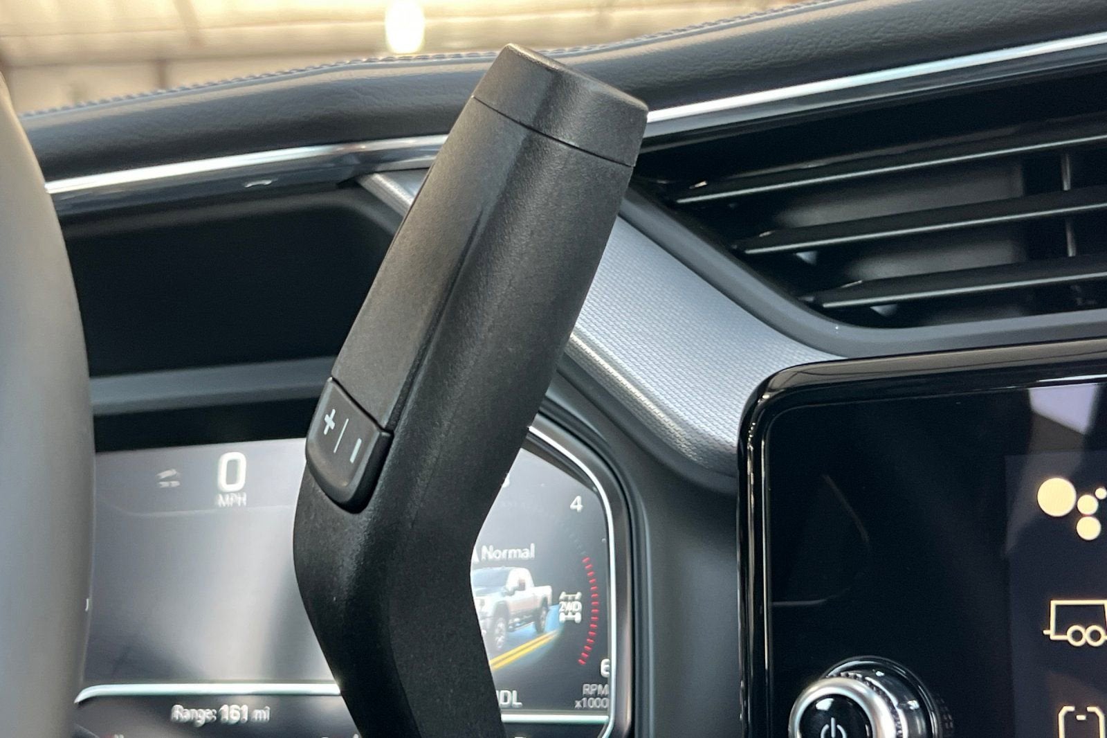 2025 GMC Sierra 3500 HD Denali