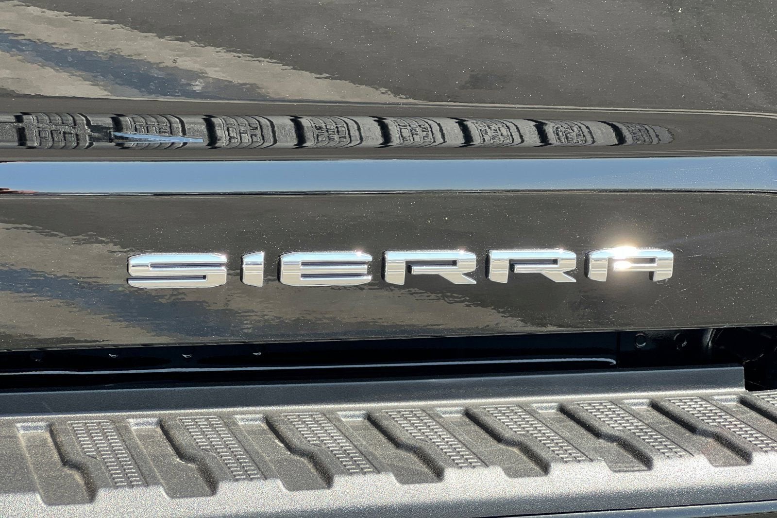 2025 GMC Sierra 3500 HD Denali
