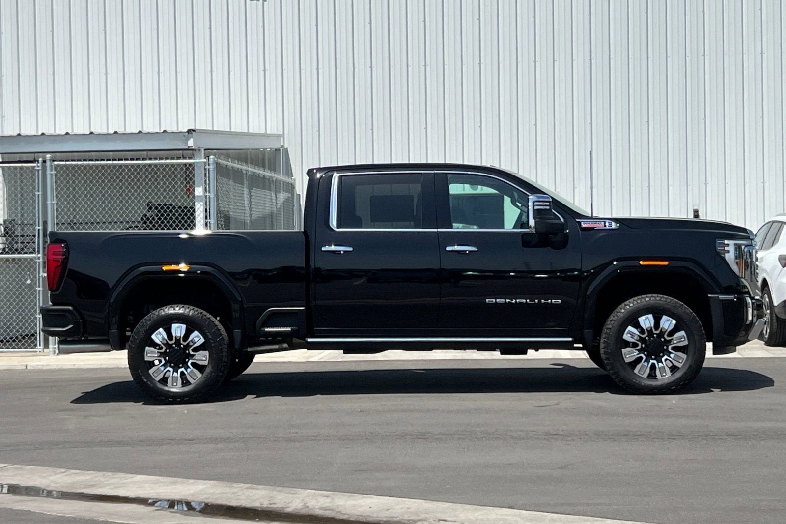 2025 GMC Sierra 3500 HD Denali