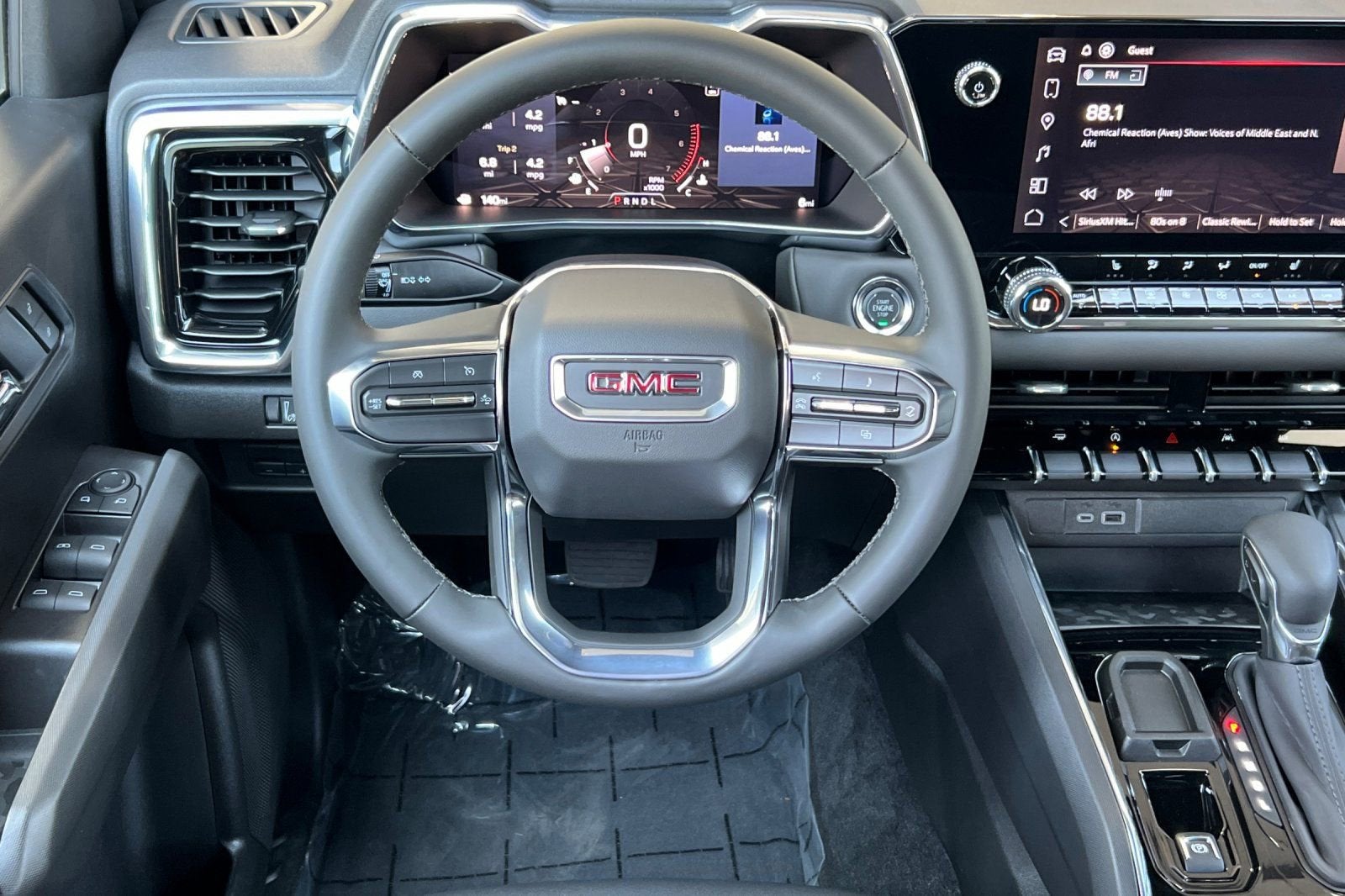 2025 GMC Canyon Elevation