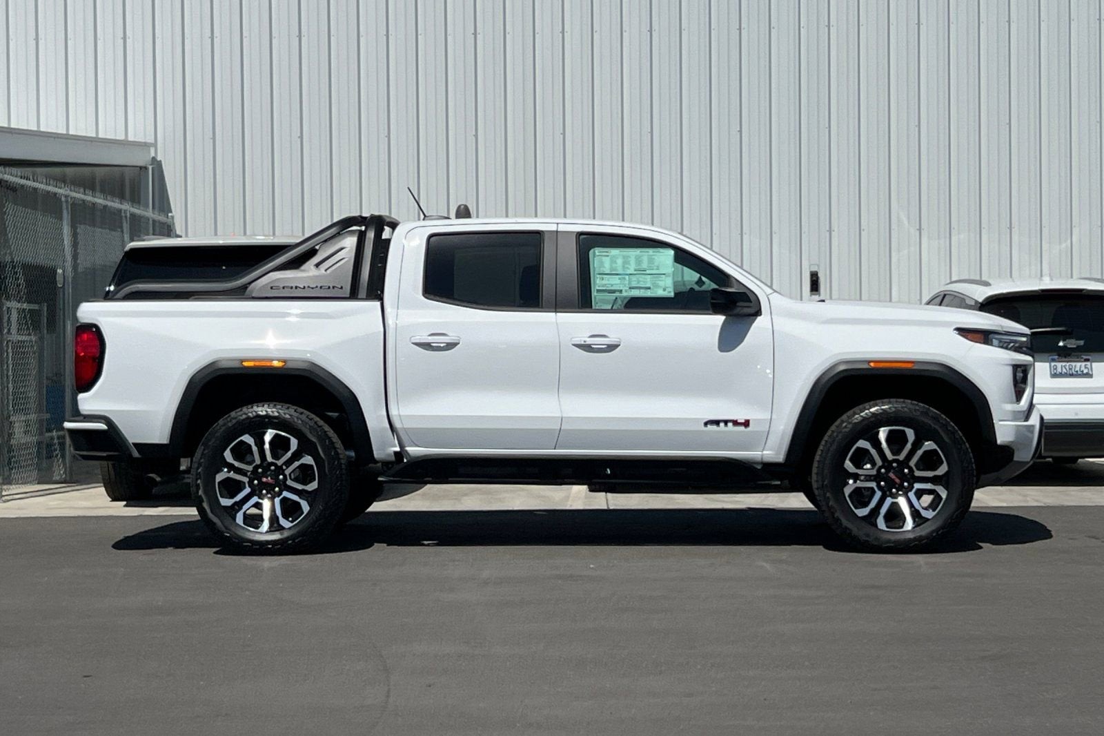 2025 GMC Canyon AT4