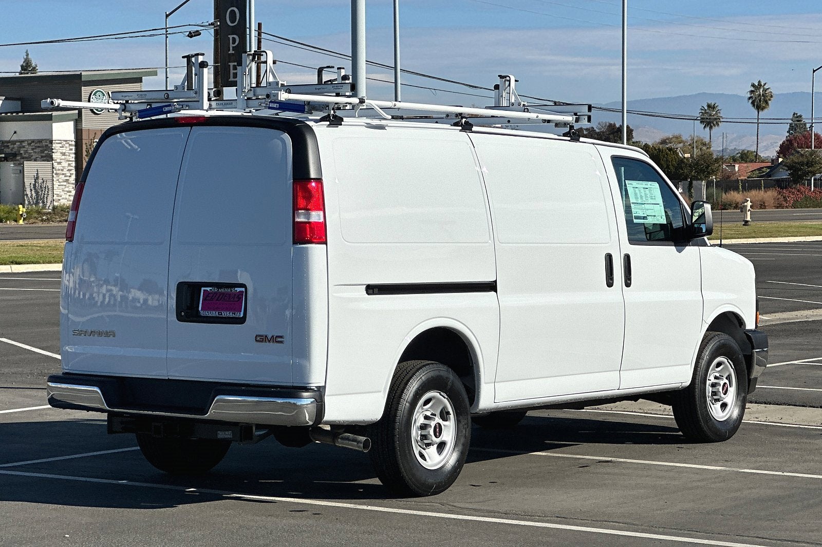2023 GMC Savana Cargo 2500 Work Van