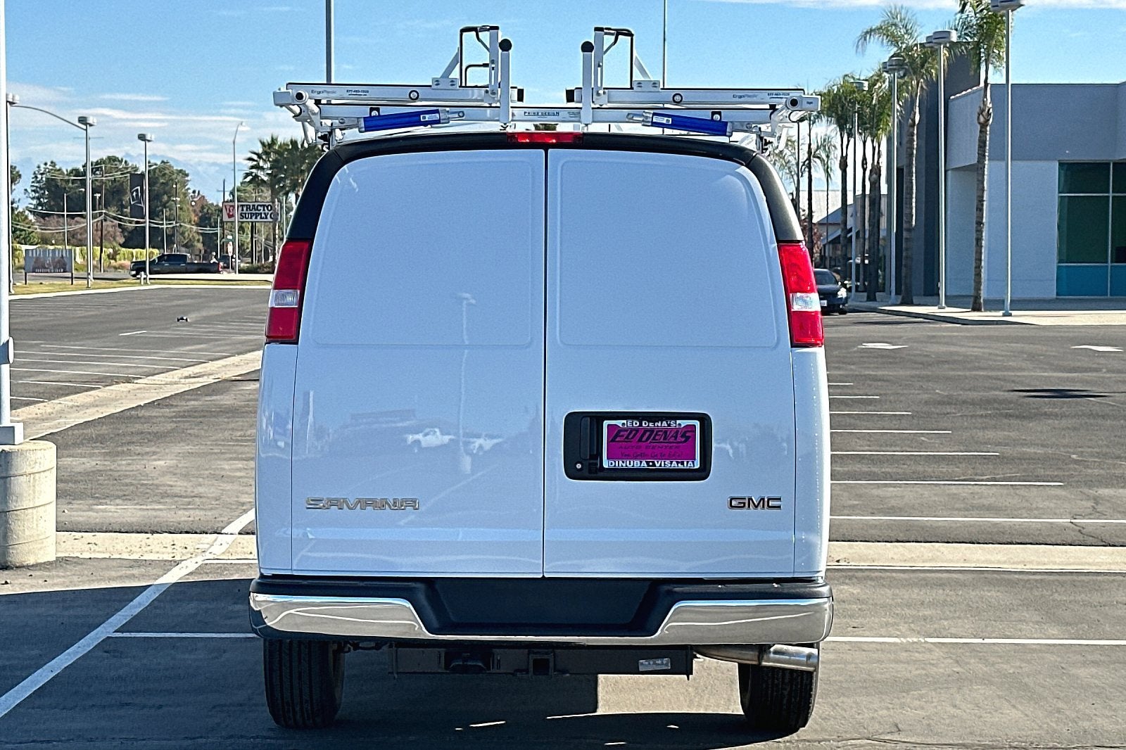 2023 GMC Savana Cargo 2500 Work Van