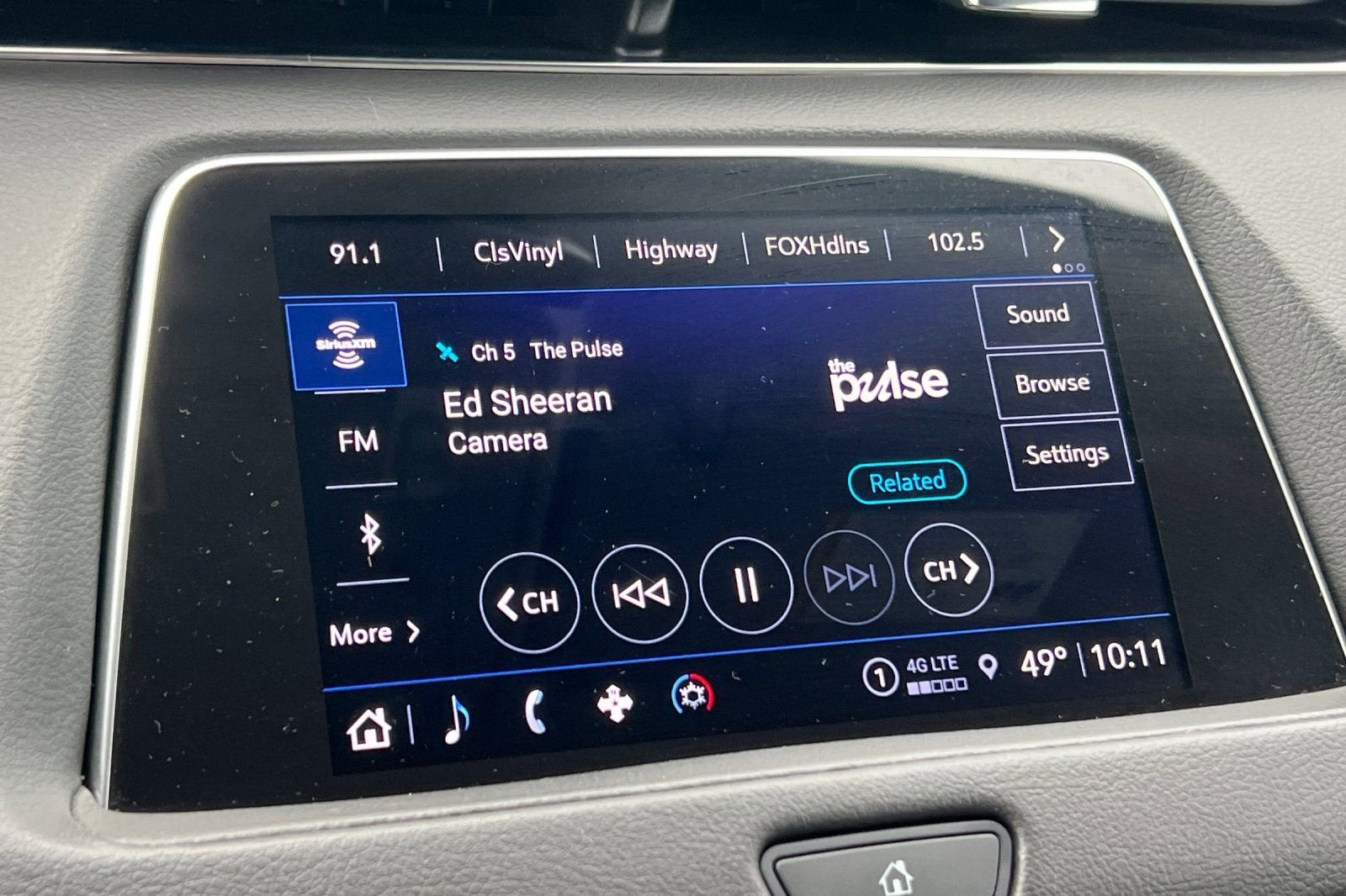 2023 Cadillac XT4 Premium Luxury