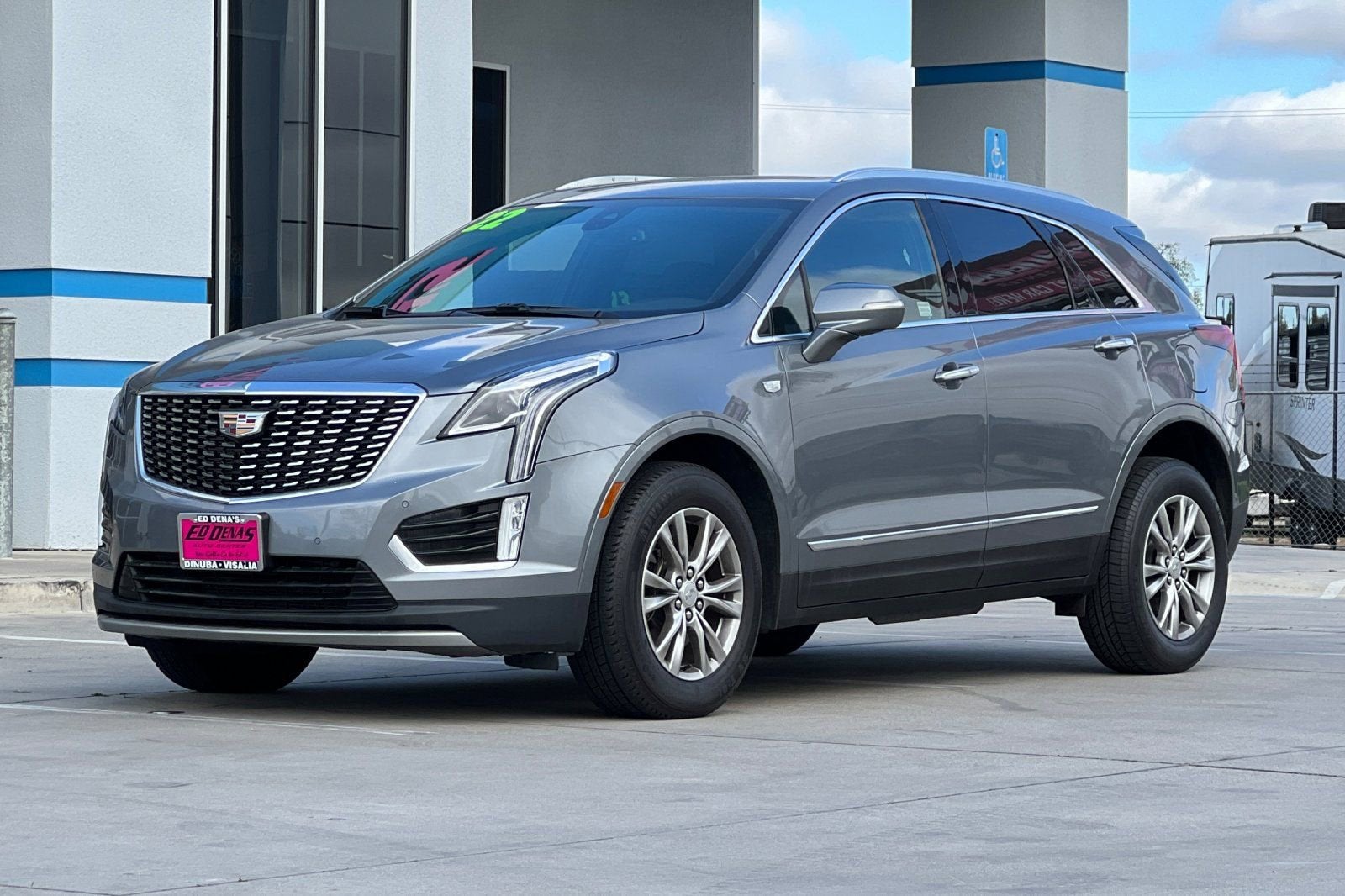 2022 Cadillac XT5 Premium Luxury