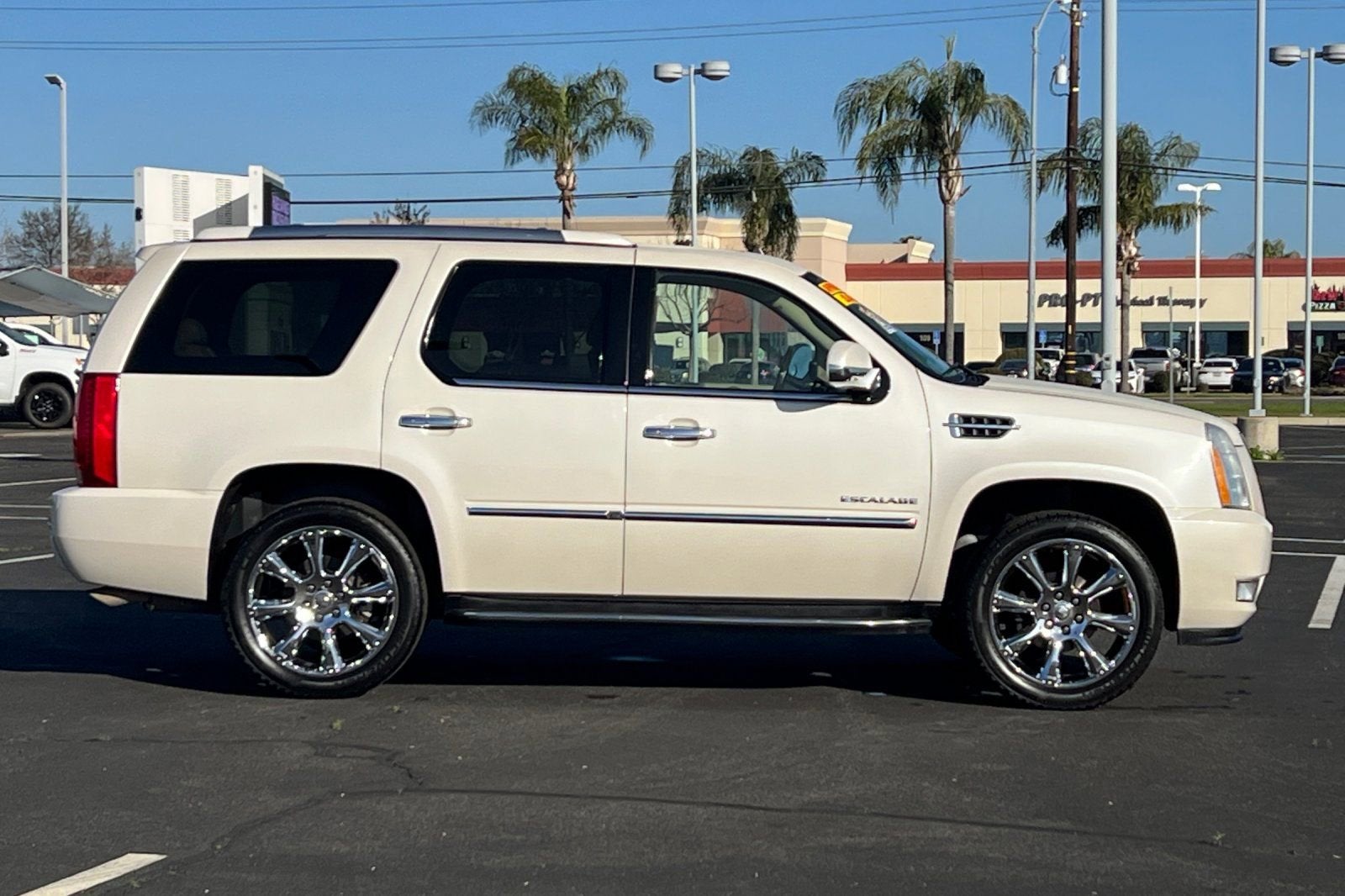2014 Cadillac Escalade Luxury