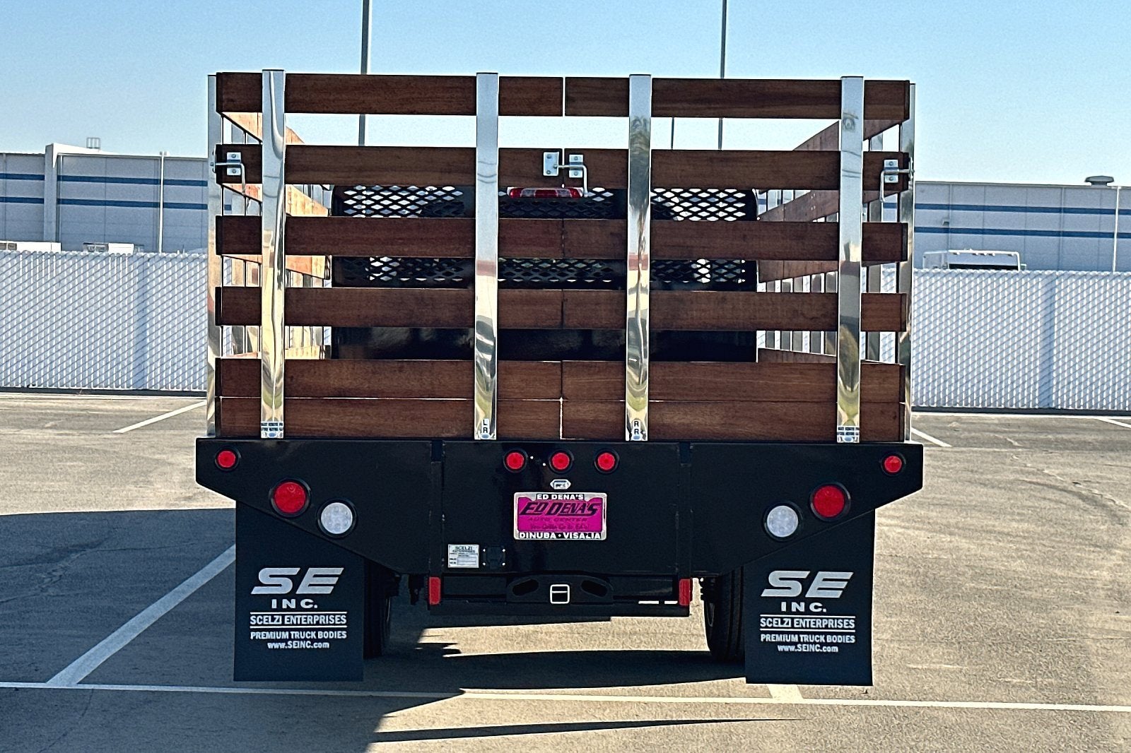 2023 Chevrolet Silverado 5500 HD Work Truck