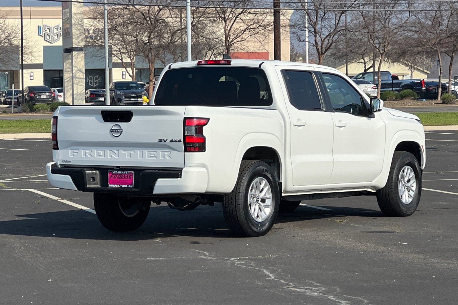 2024 Nissan Frontier SV