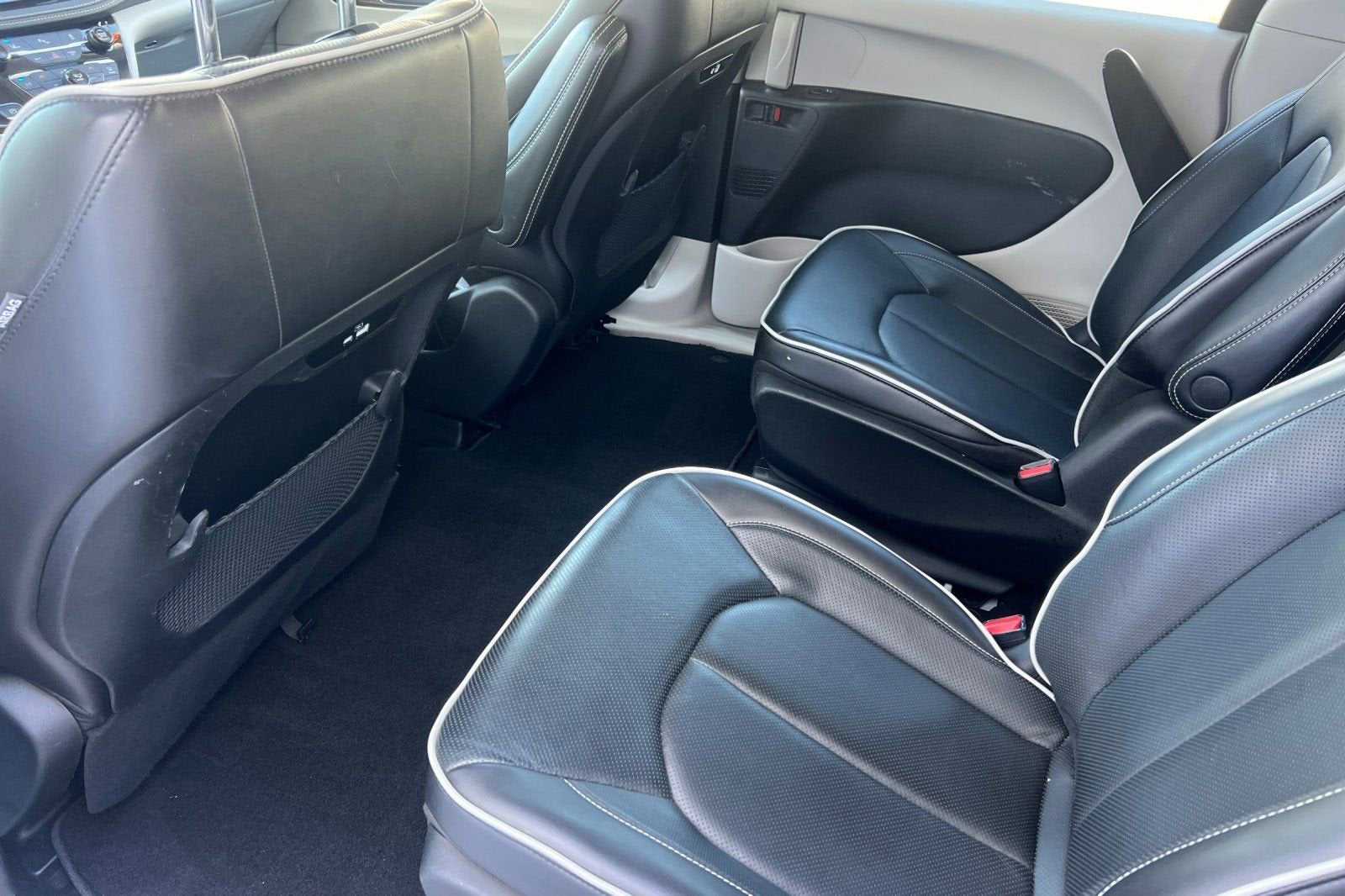 2023 Chrysler Pacifica Hybrid Limited