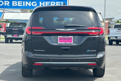 2023 Chrysler Pacifica Hybrid Limited