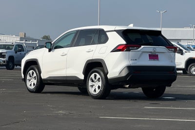 2024 Toyota RAV4 LE