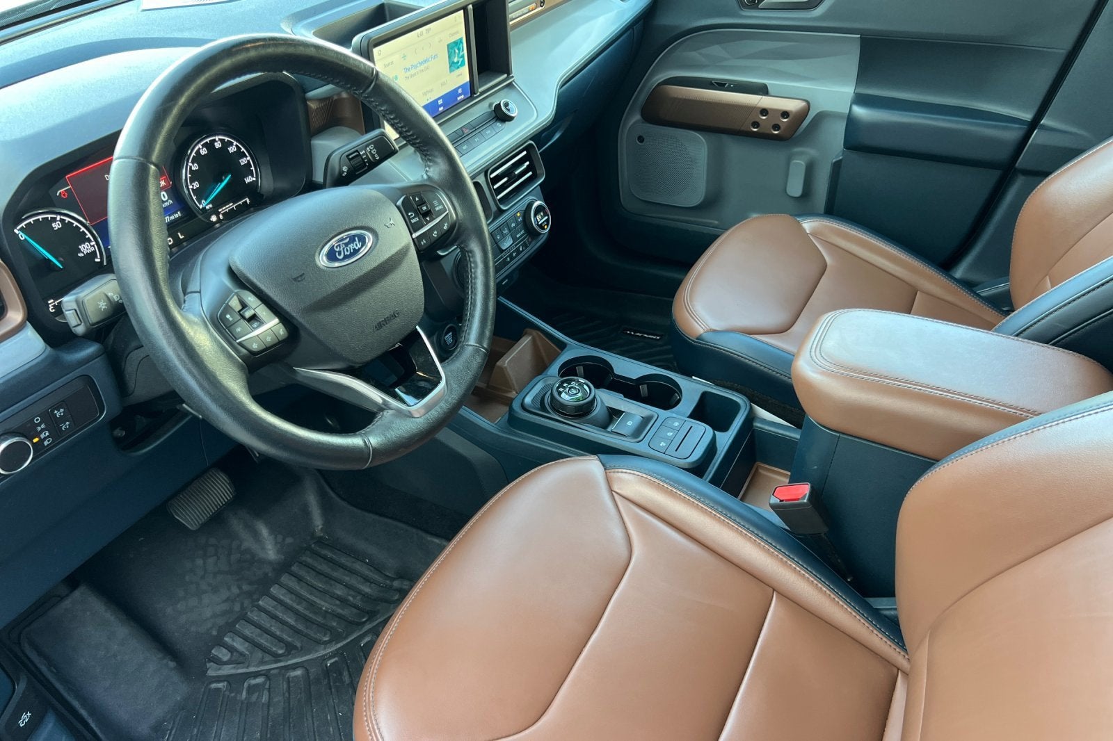 2022 Ford Maverick XL