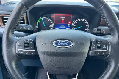 2022 Ford Maverick XL