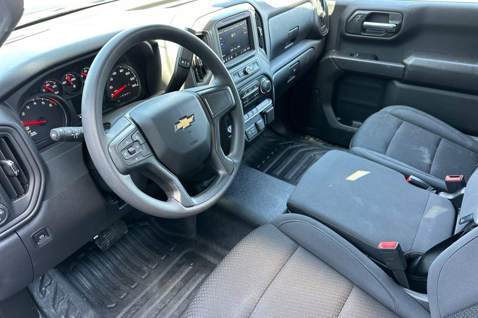 2025 Chevrolet Silverado 1500 WT