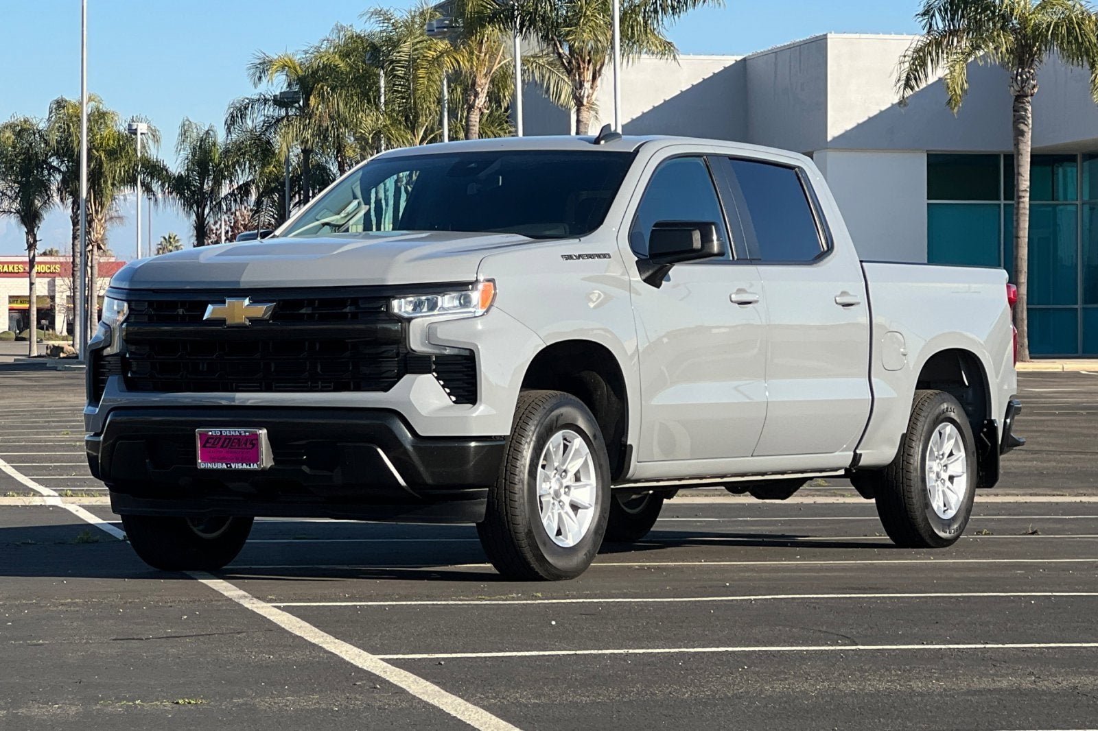 2024 Chevrolet Silverado 1500 LT