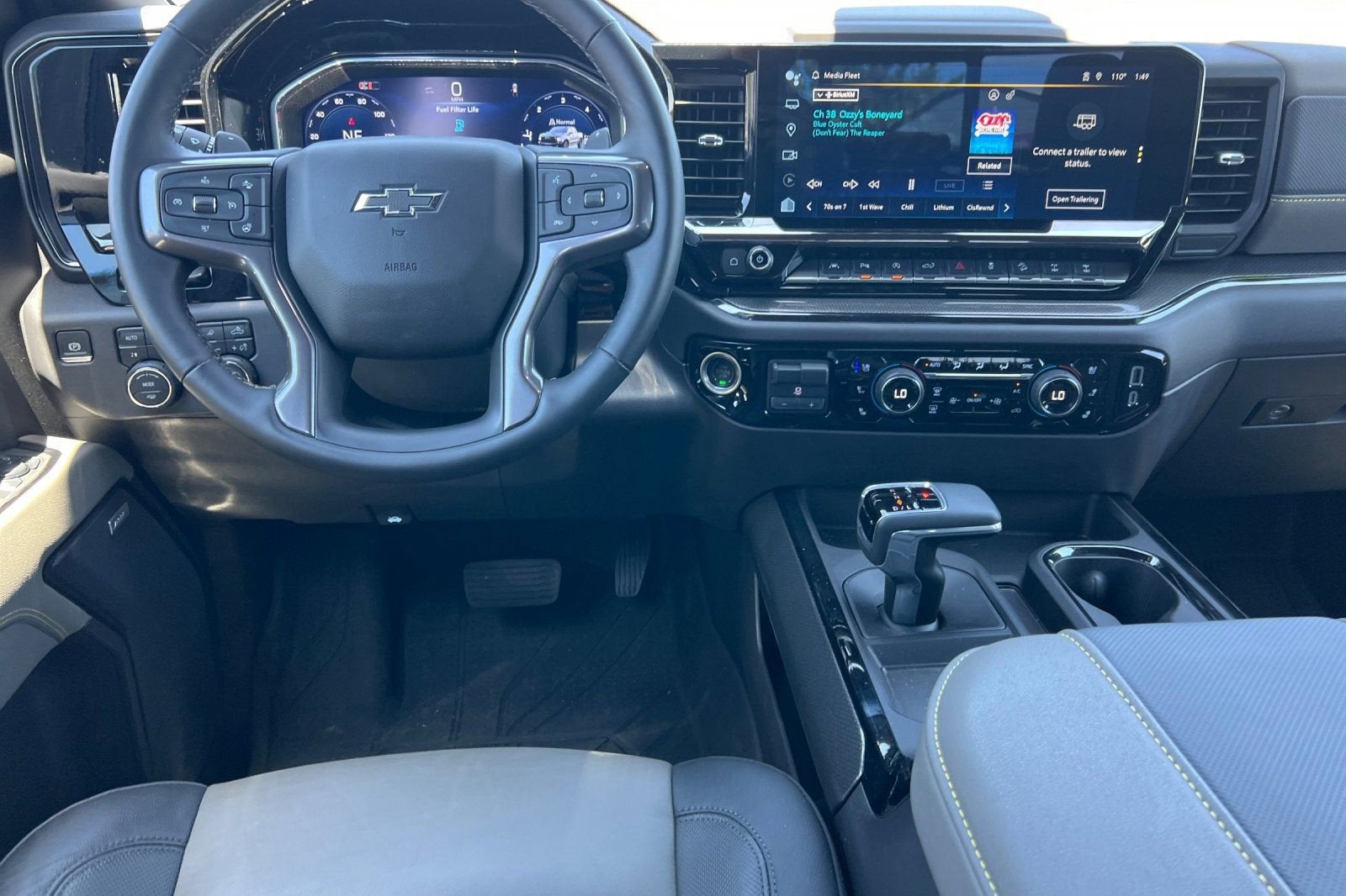 2025 Chevrolet Silverado 1500 ZR2