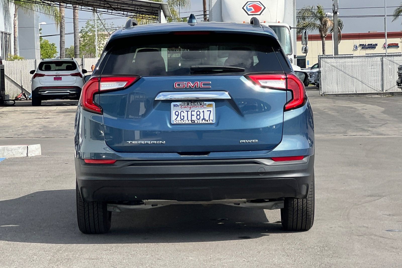 2024 GMC Terrain SLE