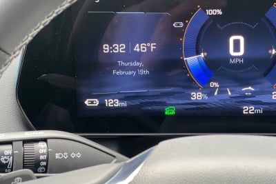 2025 Chevrolet Equinox EV LT