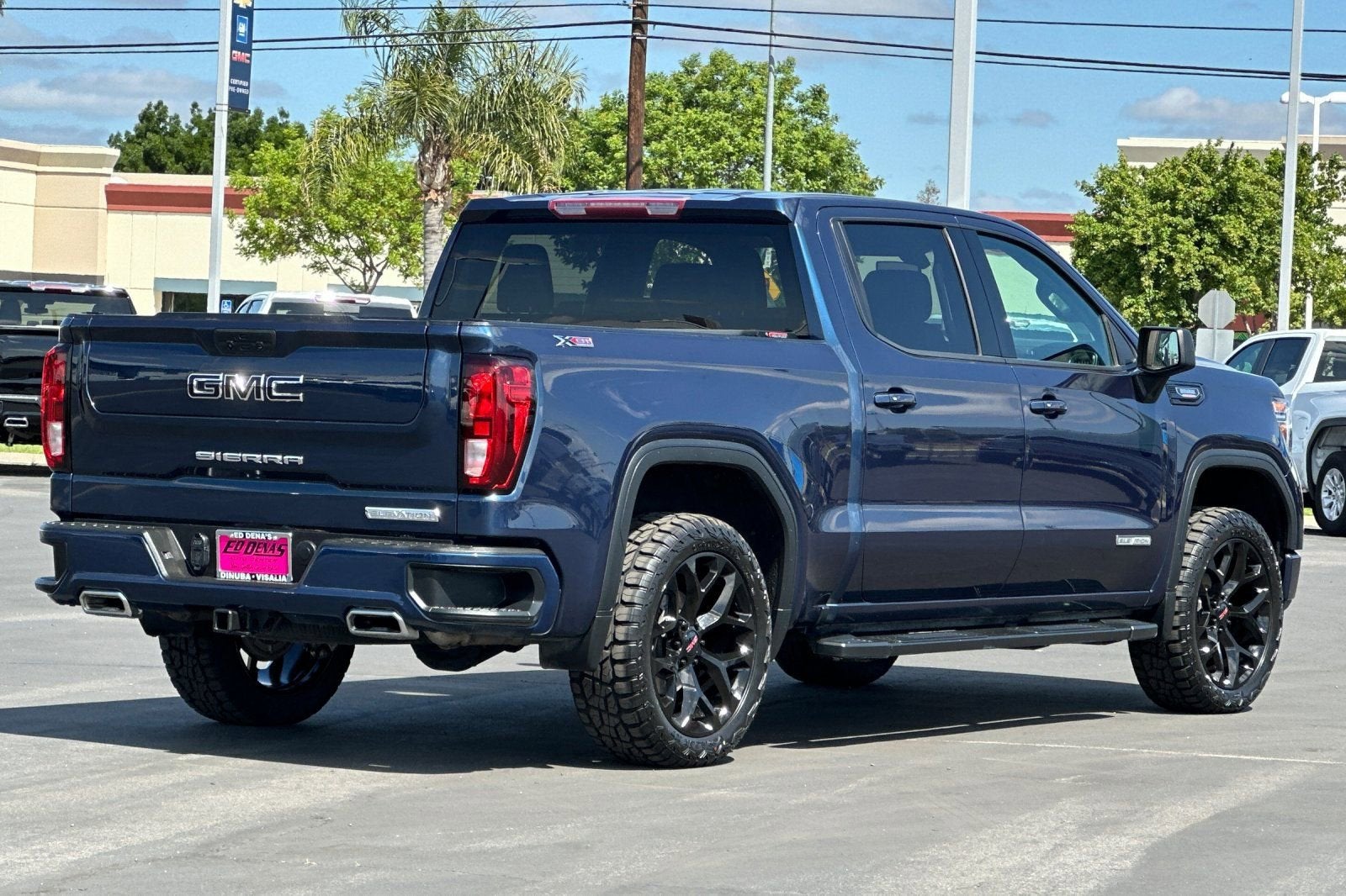 2022 GMC Sierra 1500 Limited Elevation