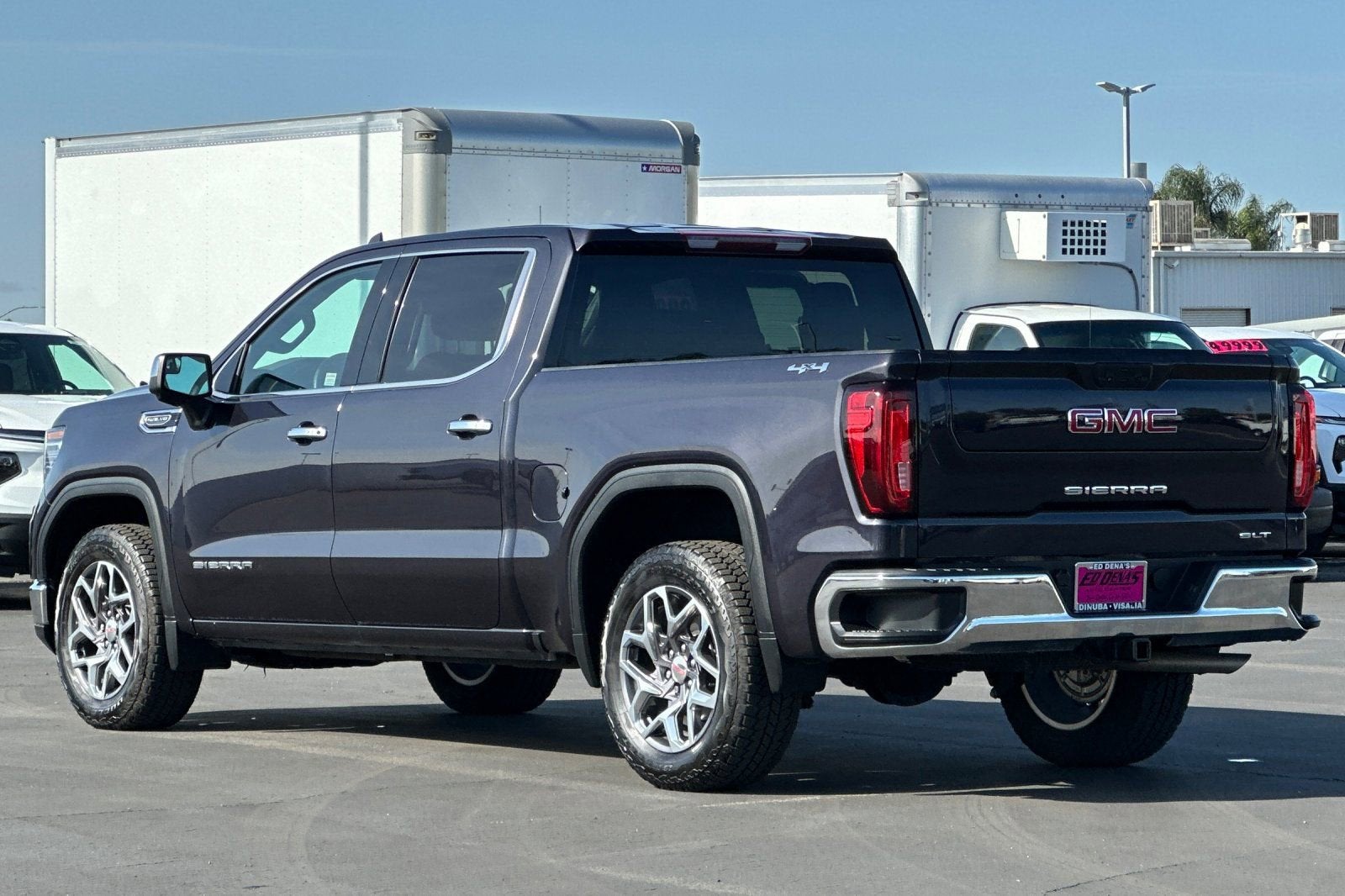 2022 GMC Sierra 1500 SLT